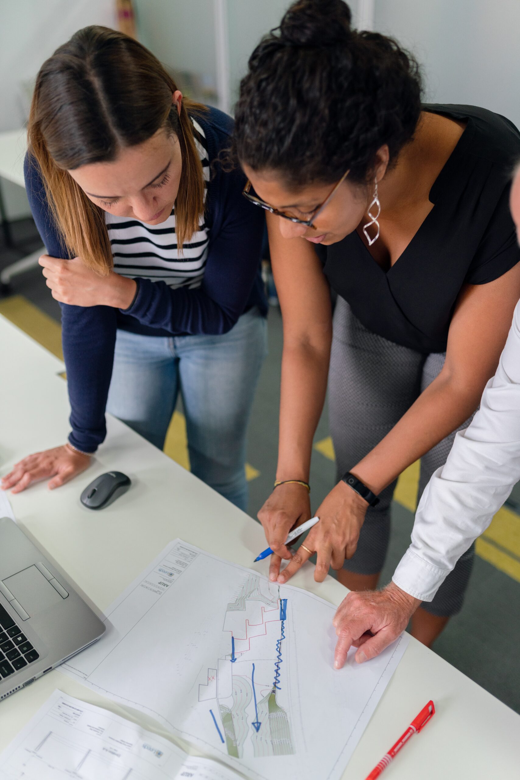 How to Teach Accounting Online: A Comprehensive Guide