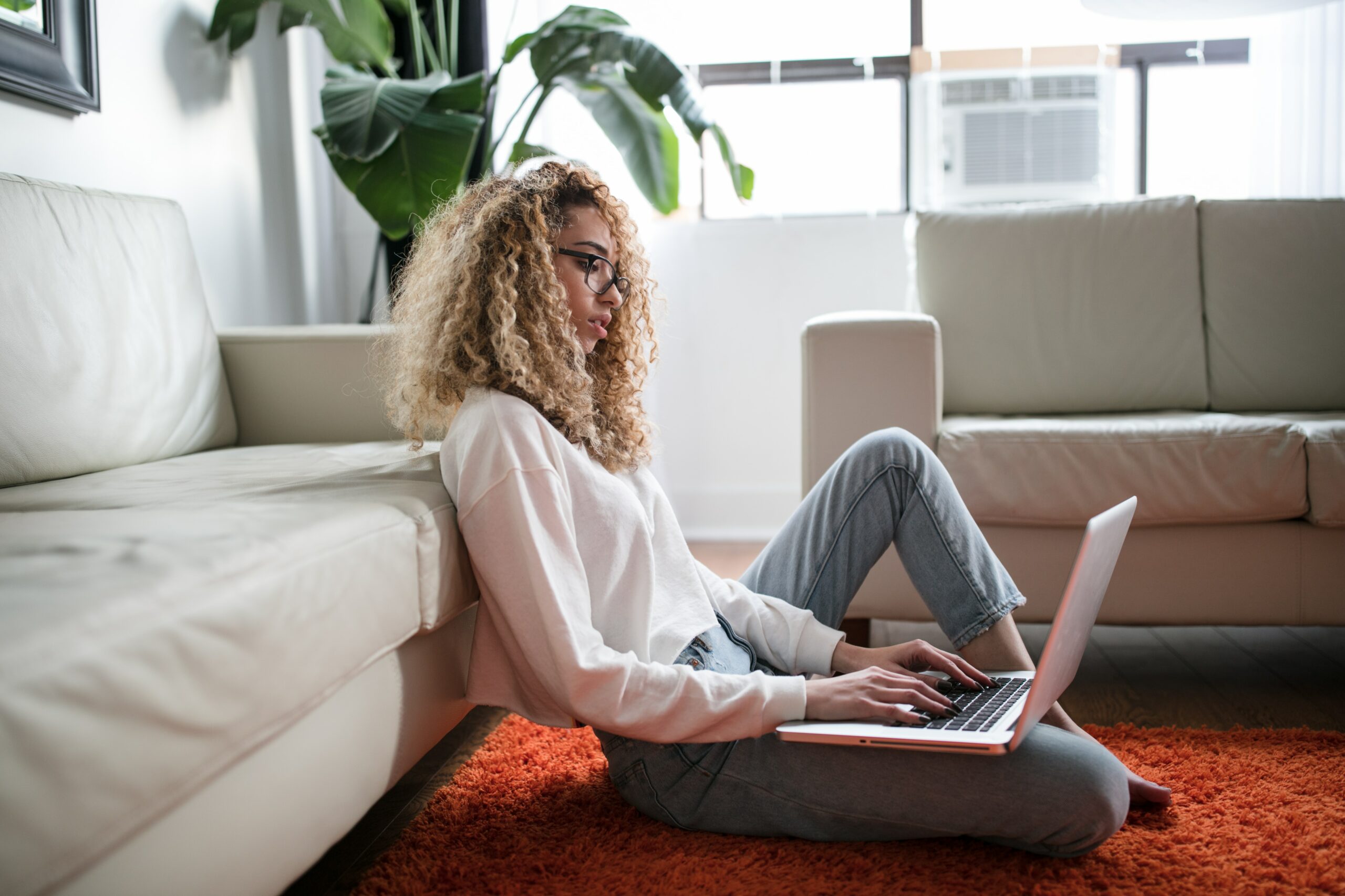 How to Teach Mathematics Online: A Comprehensive Guide